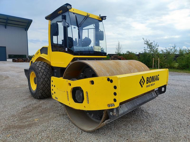 Bomag BW 213 D-5 - Schapenpootwals/ Grondverdichter: afbeelding 3 Bomag BW 213 D-5 - Schapenpootwals/ Grondverdichter: afbeelding 3
