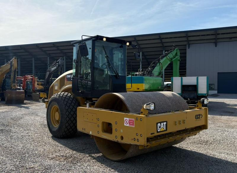 Caterpillar CS66B - Schapenpootwals/ Grondverdichter: afbeelding 3 Caterpillar CS66B - Schapenpootwals/ Grondverdichter: afbeelding 3