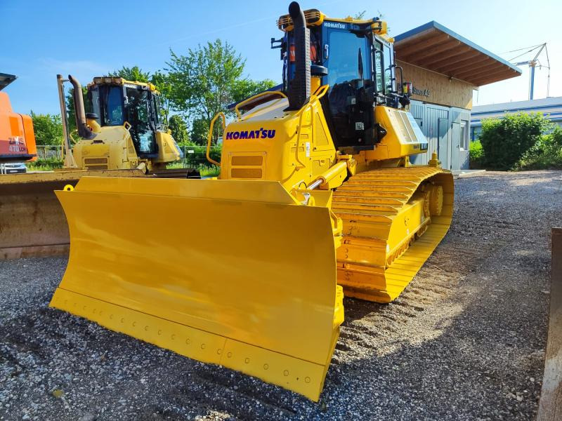 Komatsu D61PX-24E0 - Bulldozer: afbeelding 2 Komatsu D61PX-24E0 - Bulldozer: afbeelding 2