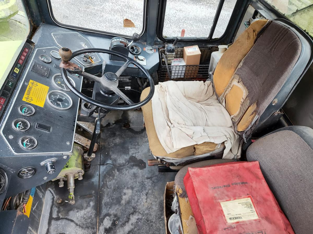Terex 2566 - Kiepwagen met knikbesturing: afbeelding 4 Terex 2566 - Kiepwagen met knikbesturing: afbeelding 4