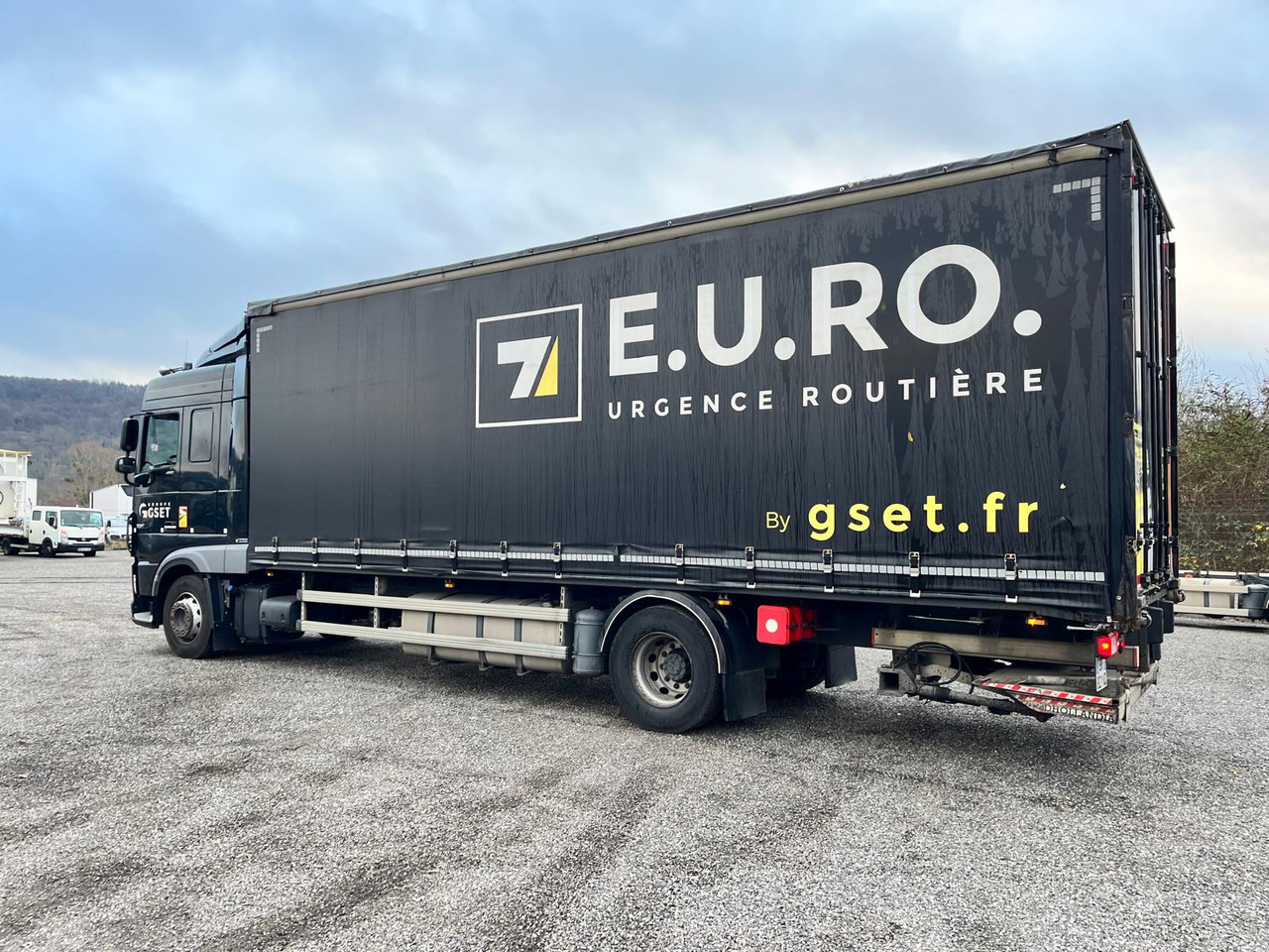 DAF FA45 - Schuifzeilen vrachtwagen: afbeelding 4 DAF FA45 - Schuifzeilen vrachtwagen: afbeelding 4