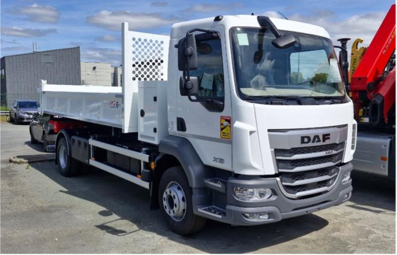 DAF XB 260 FA - Kipper vrachtwagen: afbeelding 1 DAF XB 260 FA - Kipper vrachtwagen: afbeelding 1