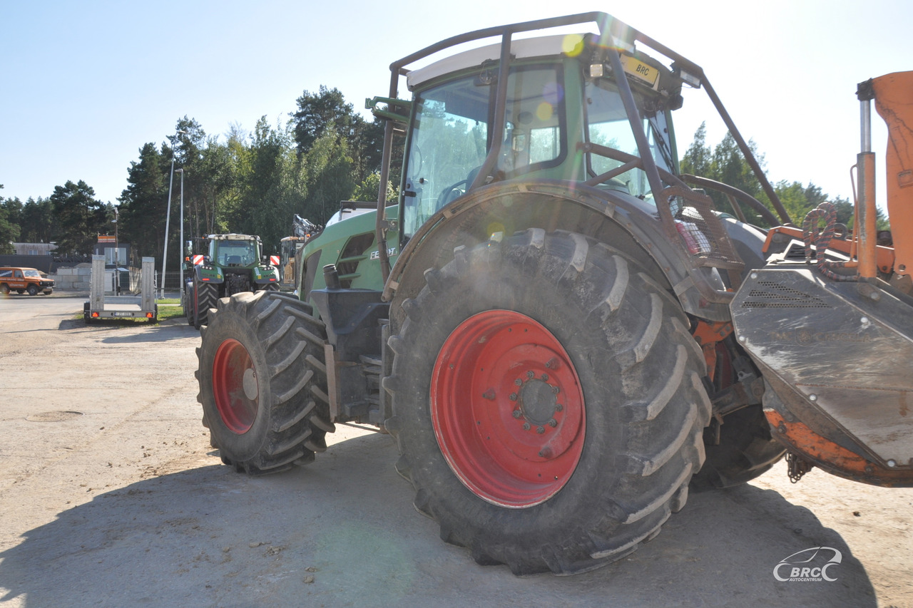 Fendt 824 - Tractor: afbeelding 4 Fendt 824 - Tractor: afbeelding 4