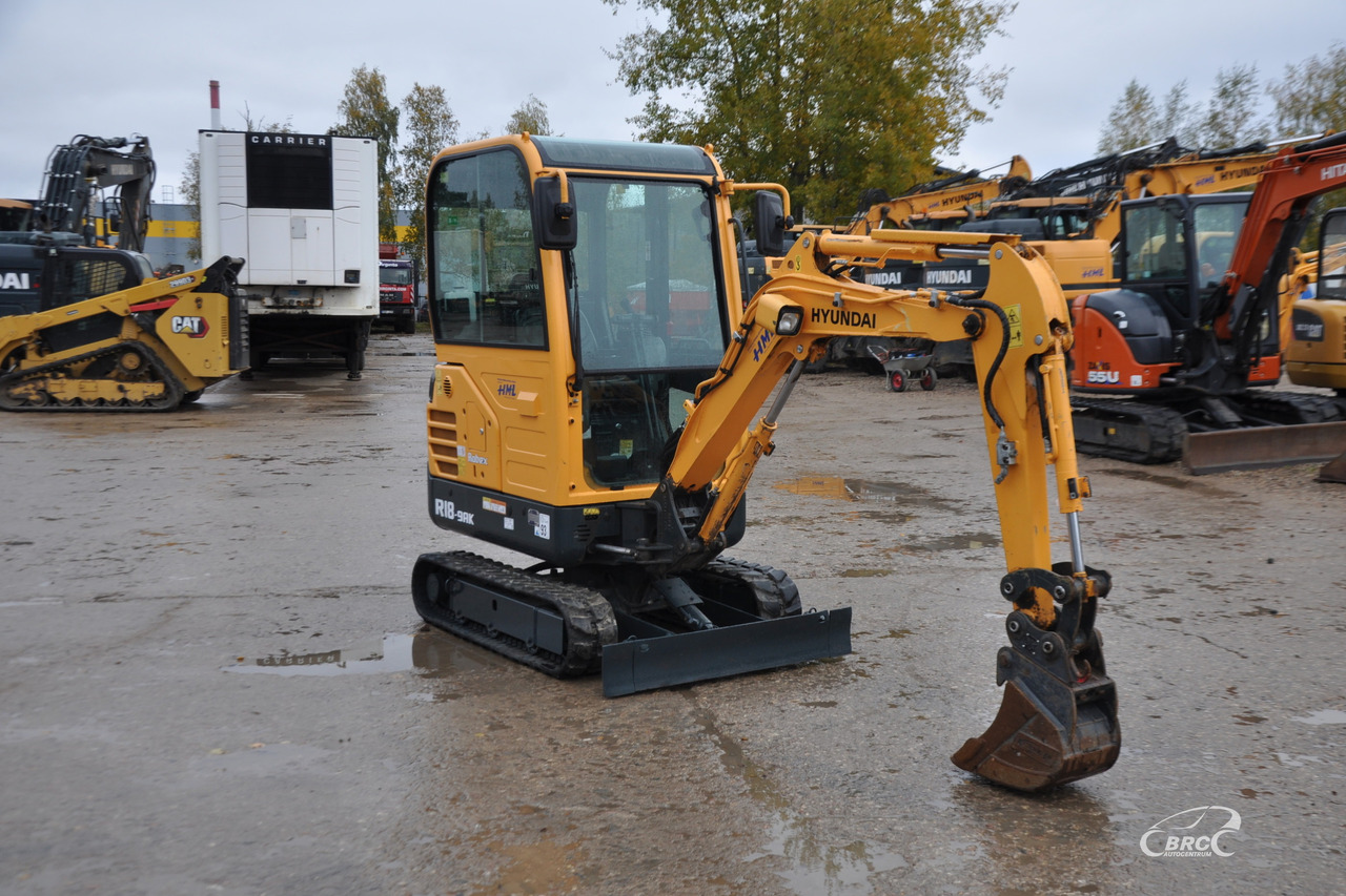 Hyundai R18-9AK - Minigraafmachine: afbeelding 2 Hyundai R18-9AK - Minigraafmachine: afbeelding 2