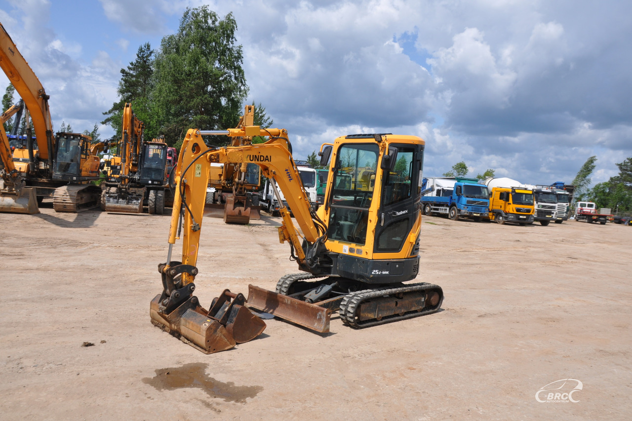 Minigraafmachine Hyundai R25Z-9AK: afbeelding 1