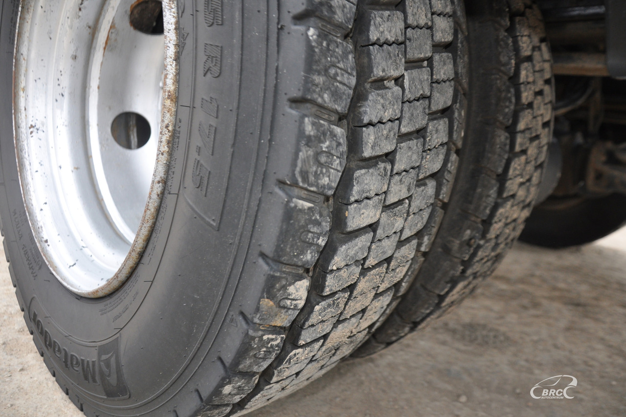 Kipper vrachtwagen Mercedes-Benz 816: afbeelding 18 Kipper vrachtwagen Mercedes-Benz 816: afbeelding 18