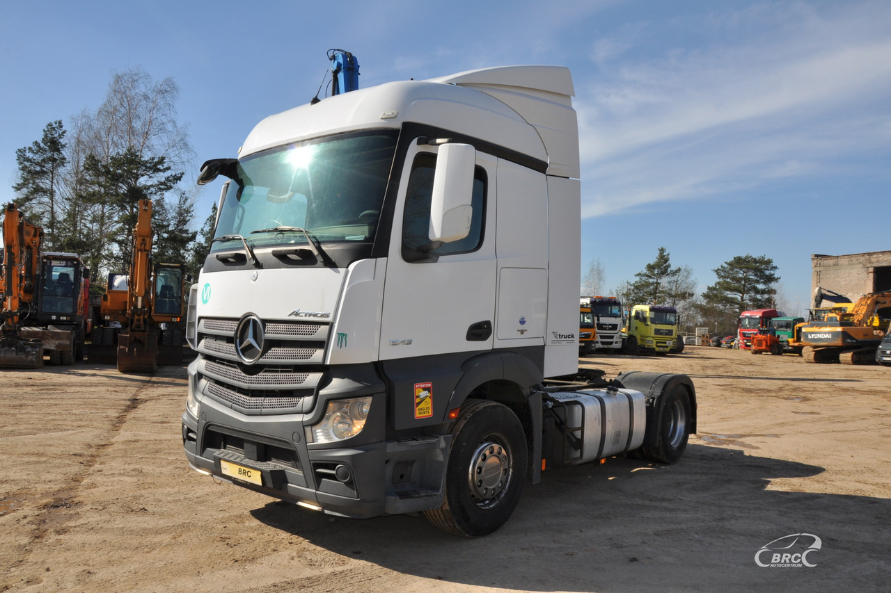 Mercedes-Benz 1843 - Trekker: afbeelding 1 Mercedes-Benz 1843 - Trekker: afbeelding 1