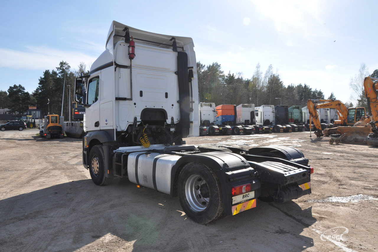 Mercedes-Benz 1843 - Trekker: afbeelding 4 Mercedes-Benz 1843 - Trekker: afbeelding 4