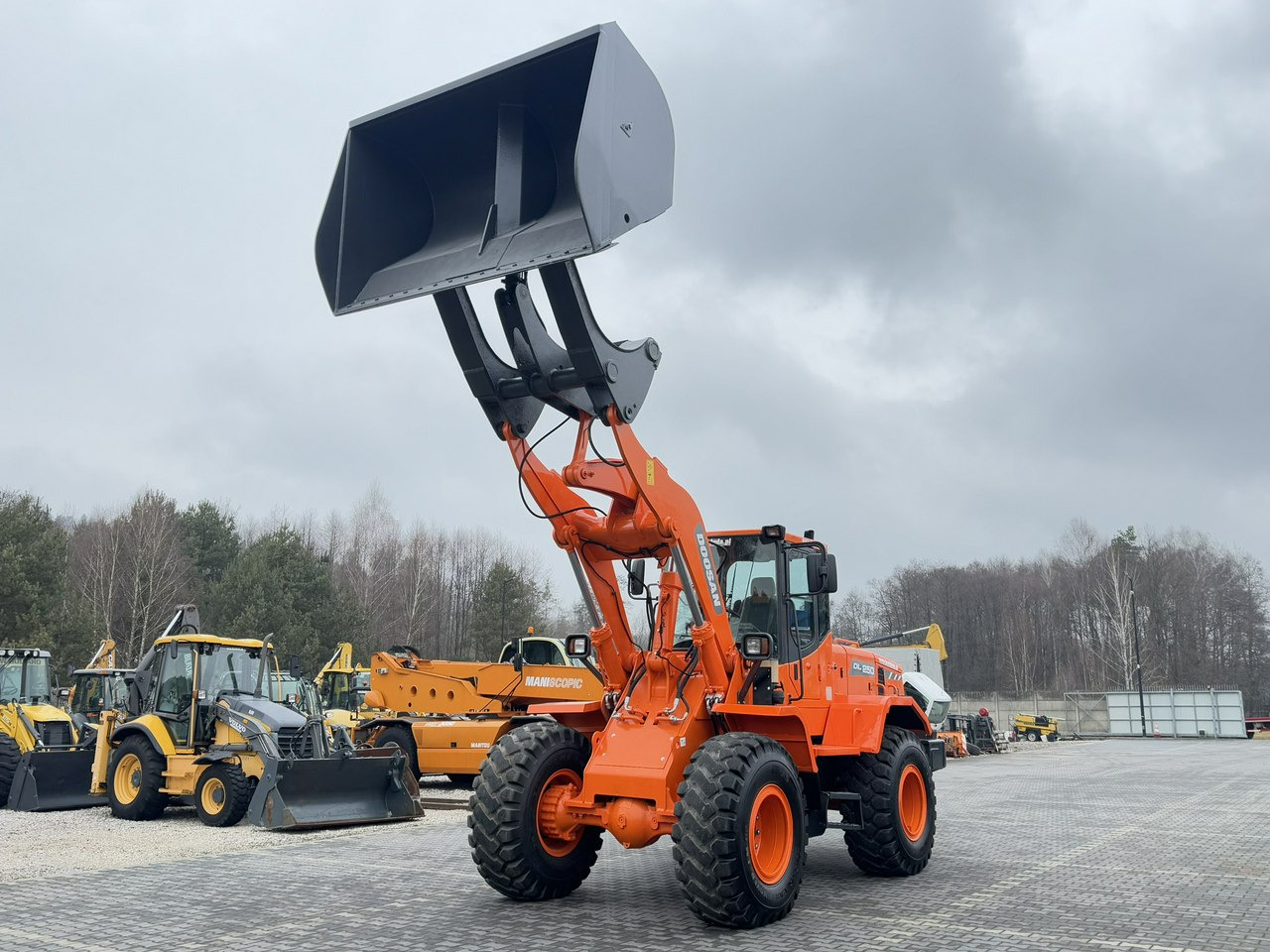 Doosan DL250 14,5Ton Łyżka Wysokiego Wysypu !!! - Wiellader: afbeelding 4 Doosan DL250 14,5Ton Łyżka Wysokiego Wysypu !!! - Wiellader: afbeelding 4