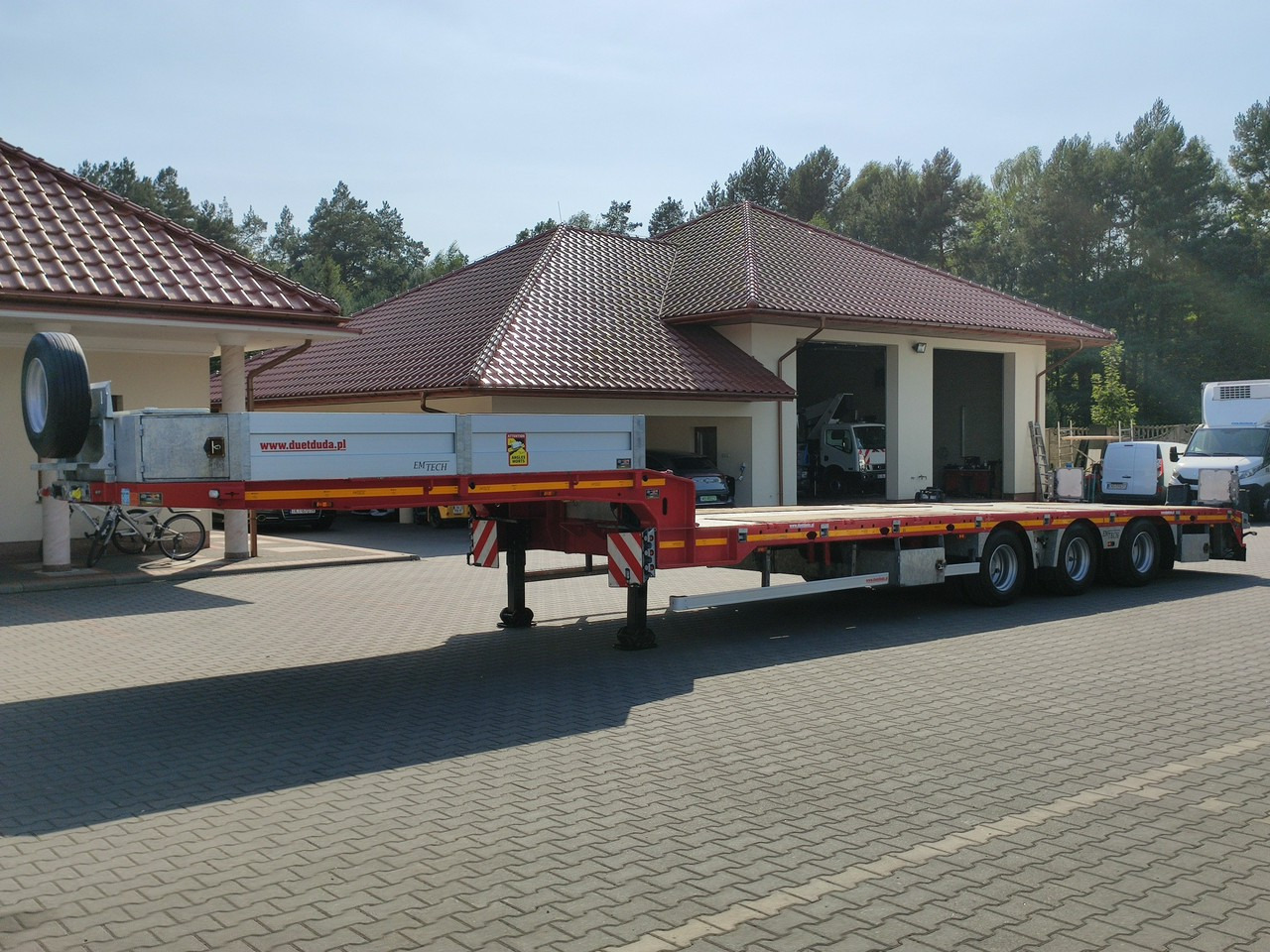 EMTECH Ład-33.3 tony 3osie Tylna oś skrętna Przednia Podnoszona - Dieplader oplegger: afbeelding 4 EMTECH Ład-33.3 tony 3osie Tylna oś skrętna Przednia Podnoszona - Dieplader oplegger: afbeelding 4