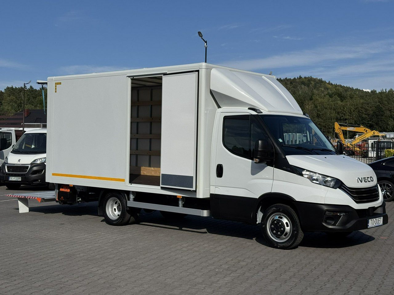 Iveco Daily 35C14 - Bestelwagen gesloten laadbak: afbeelding 2 Iveco Daily 35C14 - Bestelwagen gesloten laadbak: afbeelding 2