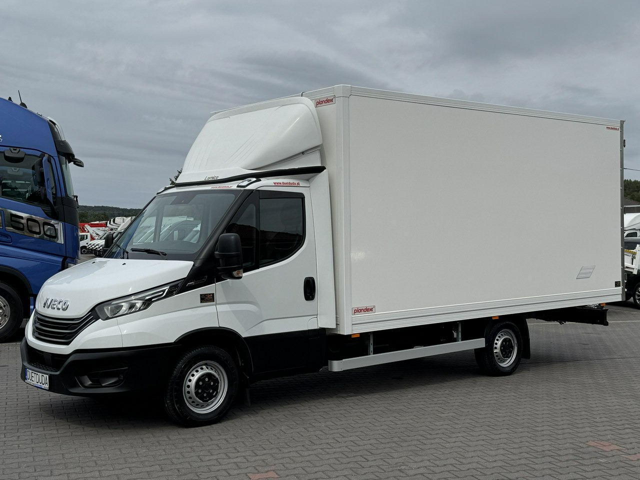 Iveco Daily 35S18 H - Bestelwagen gesloten laadbak: afbeelding 2 Iveco Daily 35S18 H - Bestelwagen gesloten laadbak: afbeelding 2
