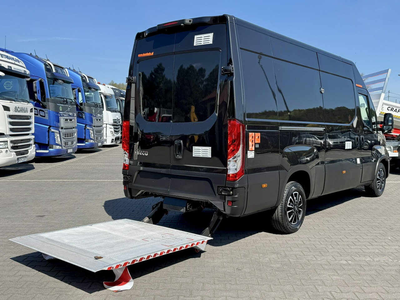 Gesloten bestelwagen Iveco Daily 35S18: afbeelding 11