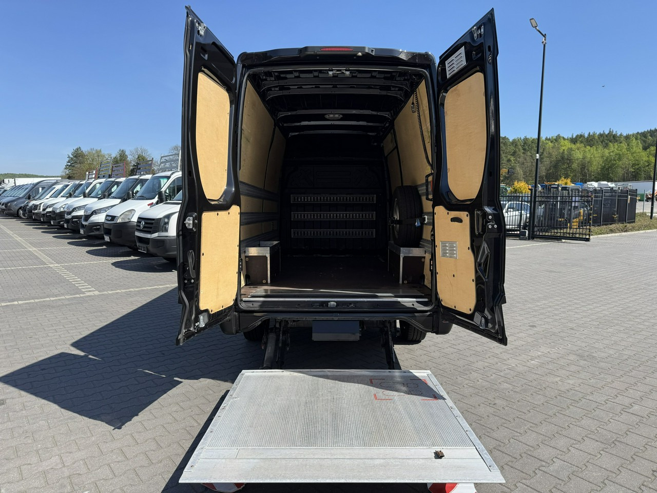 Gesloten bestelwagen Iveco Daily 35S18: afbeelding 12