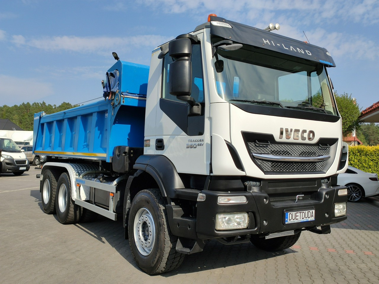 Iveco Trakker 360 EEV Manual 6x4 Wywrot 3-stronny Hydroburta Bok i Tył - Kipper vrachtwagen: afbeelding 4 Iveco Trakker 360 EEV Manual 6x4 Wywrot 3-stronny Hydroburta Bok i Tył - Kipper vrachtwagen: afbeelding 4