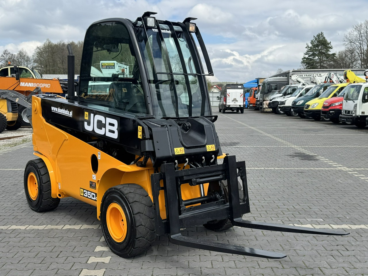 JCB TLT 35D 4x4 T4 TELESKOP / TELESKOPOWY Ładowarka Teleskopowa - Verreiker: afbeelding 3 JCB TLT 35D 4x4 T4 TELESKOP / TELESKOPOWY Ładowarka Teleskopowa - Verreiker: afbeelding 3