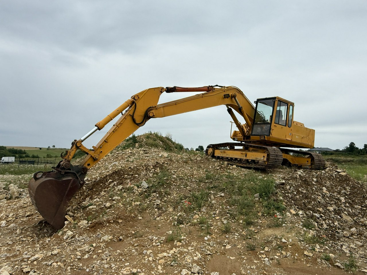 Komatsu PC240NLC-3KP - Rupsgraafmachine: afbeelding 5 Komatsu PC240NLC-3KP - Rupsgraafmachine: afbeelding 5