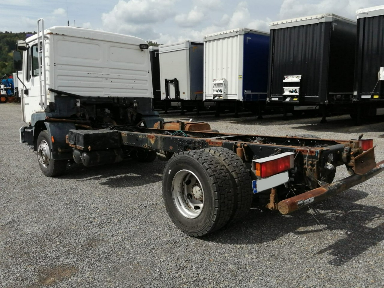 MAN ME 220B 4x2 Rama do zabudowy Sprawny !!! - Chassis vrachtwagen: afbeelding 3 MAN ME 220B 4x2 Rama do zabudowy Sprawny !!! - Chassis vrachtwagen: afbeelding 3