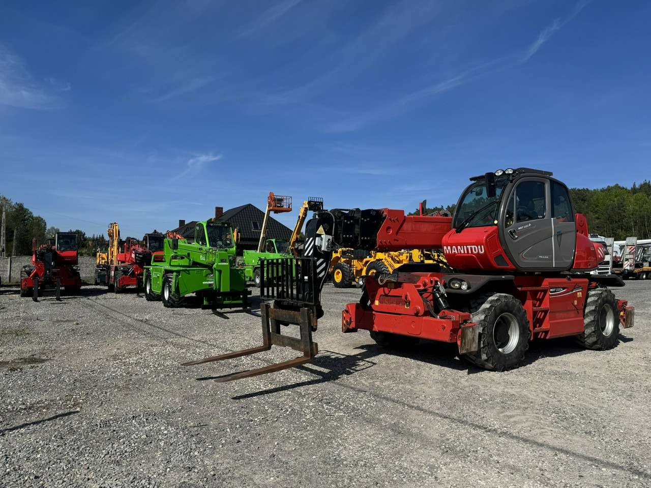 Manitou MRT 2150 + ROTO Ładowarka Teleskopowa Obrotowa 2550 - Verreiker: afbeelding 3 Manitou MRT 2150 + ROTO Ładowarka Teleskopowa Obrotowa 2550 - Verreiker: afbeelding 3
