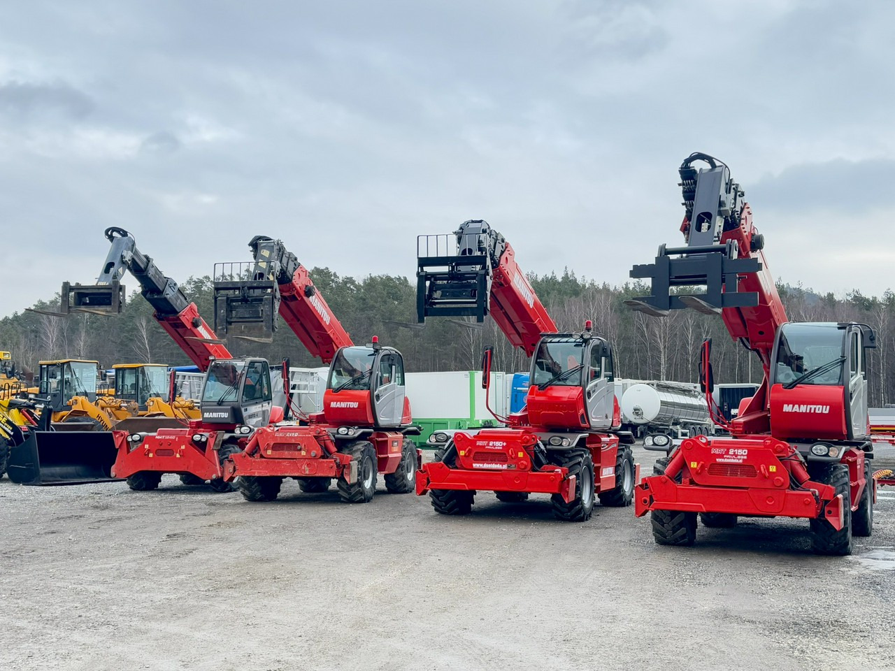 Manitou MRT 2150 ROTO Ładowarka Teleskopowa Obrotowa 2550 - Verreiker: afbeelding 1 Manitou MRT 2150 ROTO Ładowarka Teleskopowa Obrotowa 2550 - Verreiker: afbeelding 1