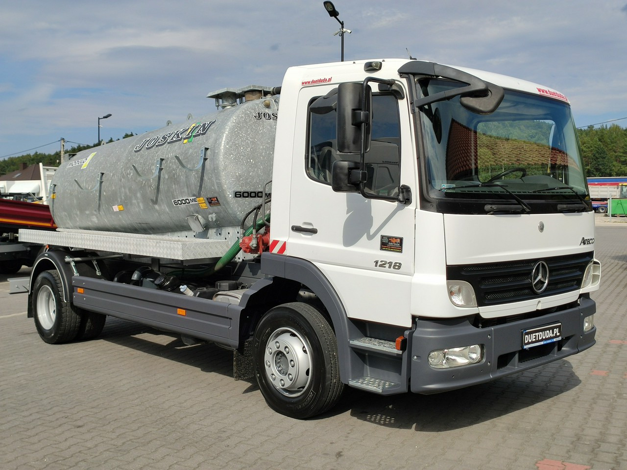Mercedes Atego 1218 Asenizacyjny Szambiarka Beczka Szambowóz Poj.6m 2019r - Vacuümwagen: afbeelding 2 Mercedes Atego 1218 Asenizacyjny Szambiarka Beczka Szambowóz Poj.6m 2019r - Vacuümwagen: afbeelding 2