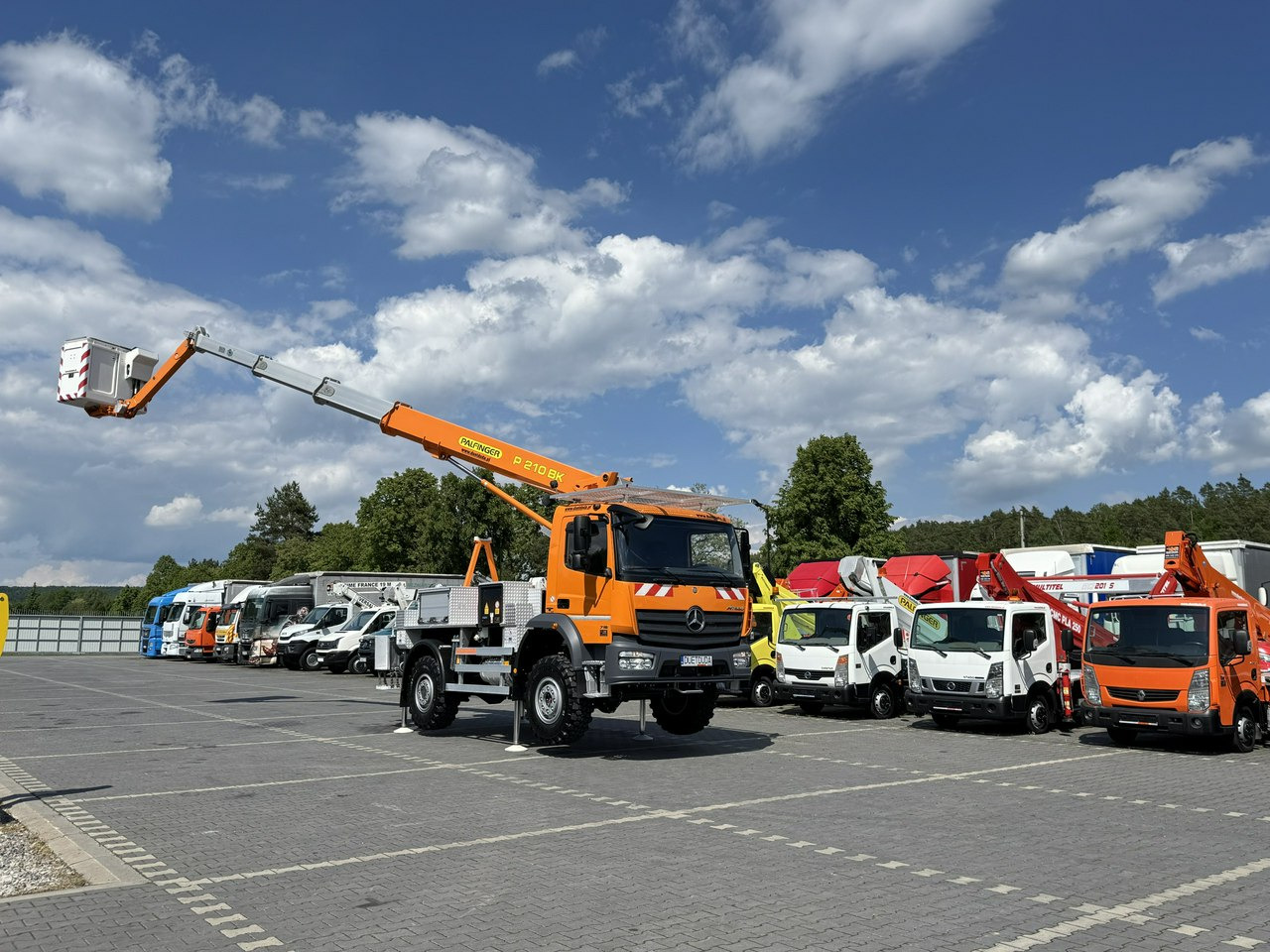 Mercedes Atego 718 E6 4x4 Zwyżka PALFINGER P210 BK Podnośnik Koszowy - Vrachtwagen hoogwerker: afbeelding 4 Mercedes Atego 718 E6 4x4 Zwyżka PALFINGER P210 BK Podnośnik Koszowy - Vrachtwagen hoogwerker: afbeelding 4