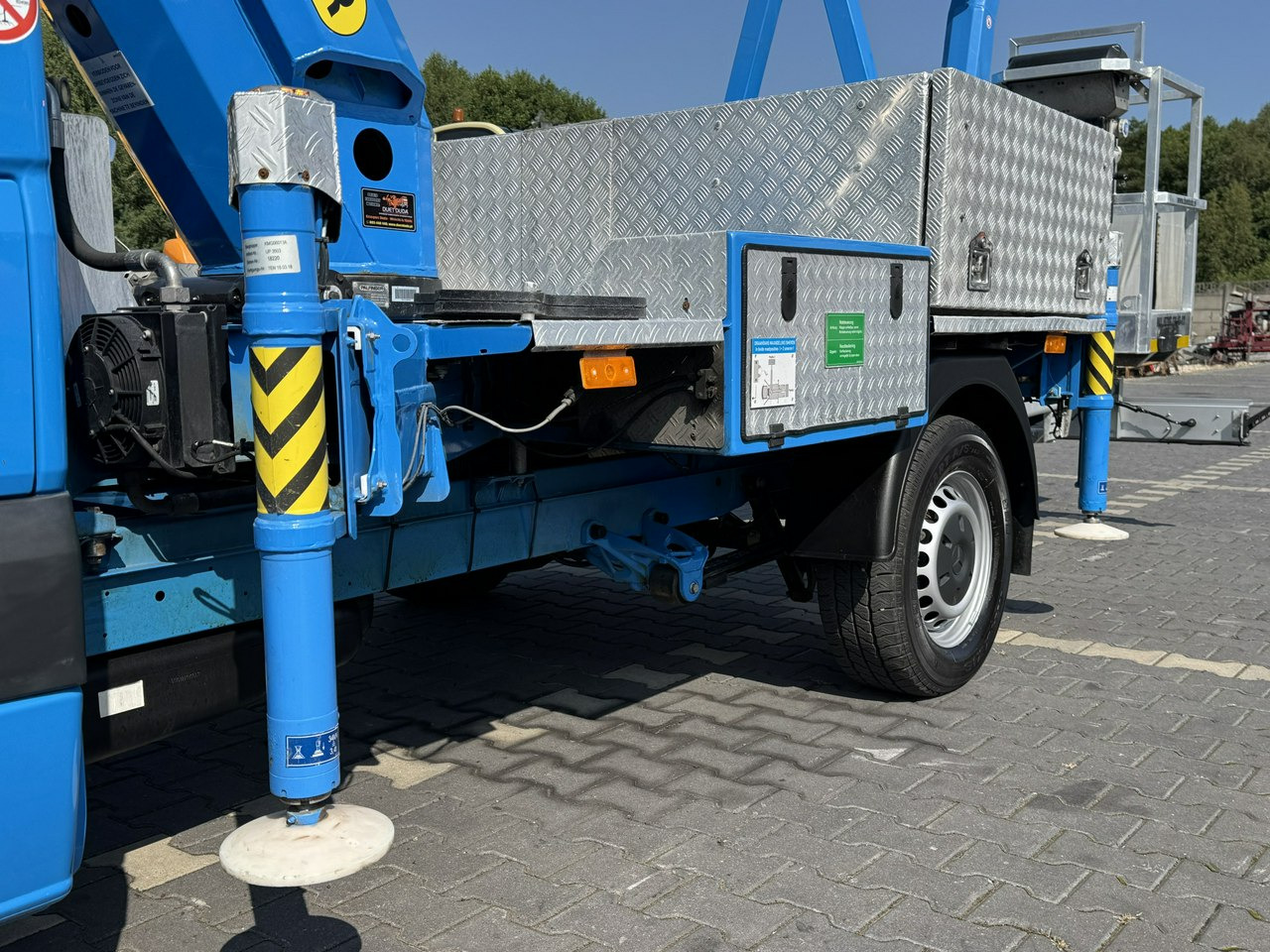 Vrachtwagen hoogwerker Mercedes Sprinter: afbeelding 11