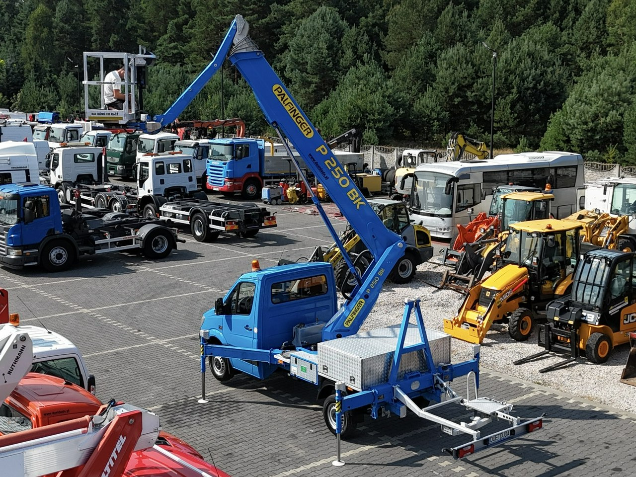 Vrachtwagen hoogwerker Mercedes Sprinter: afbeelding 25