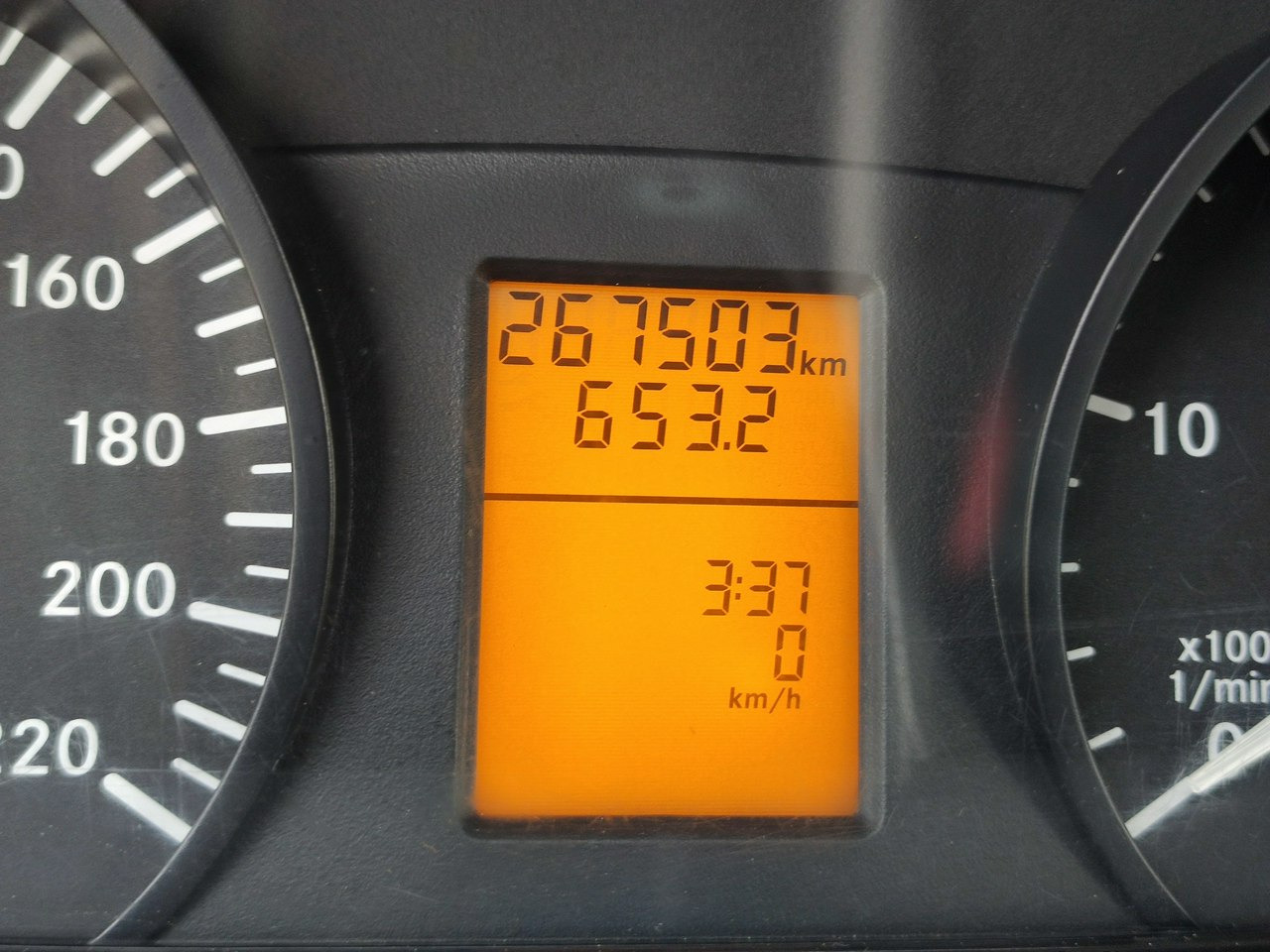 Gesloten bestelwagen Mercedes Vito: afbeelding 25