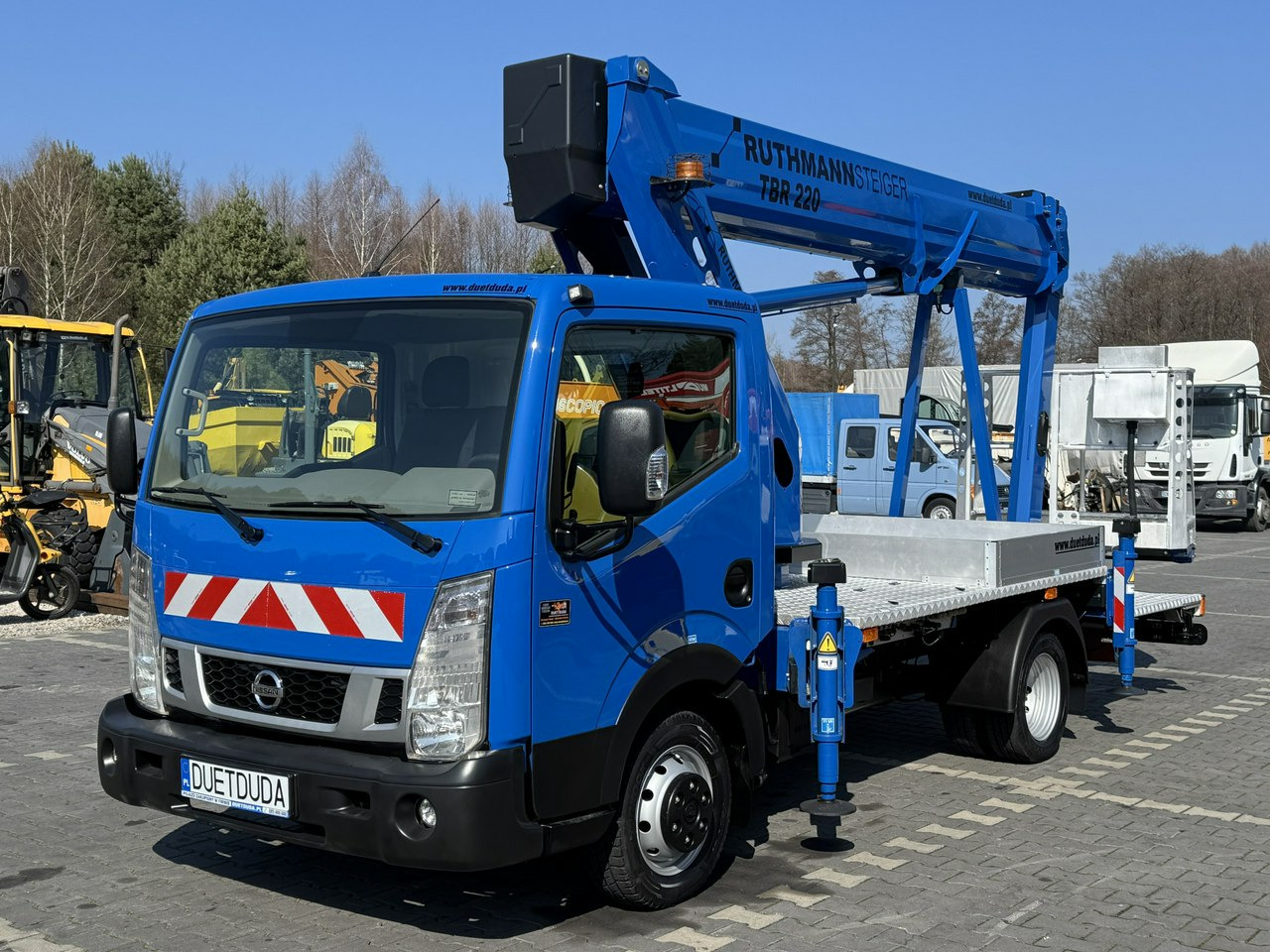 Nissan Cabstar - Vrachtwagen hoogwerker: afbeelding 5 Nissan Cabstar - Vrachtwagen hoogwerker: afbeelding 5