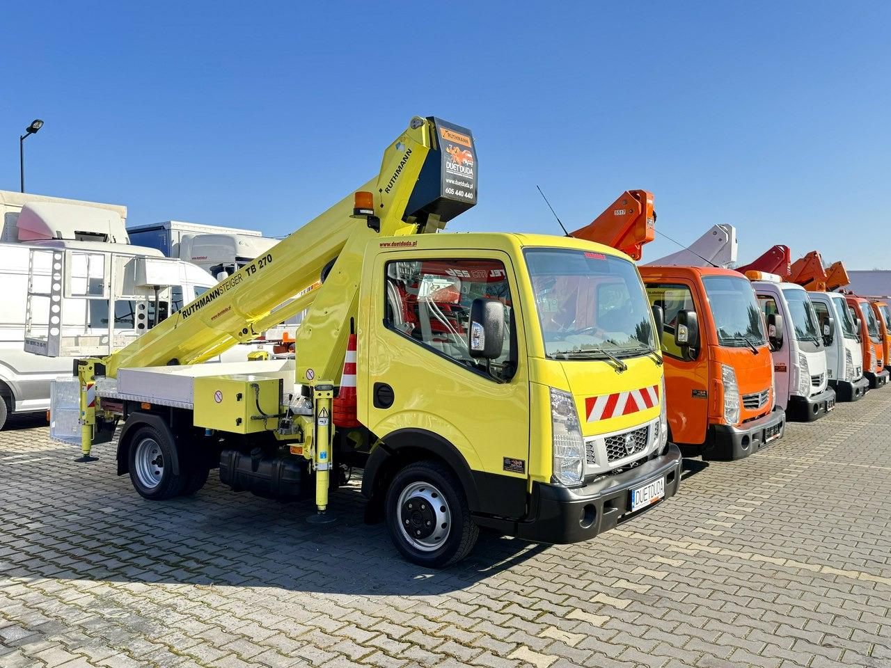 Nissan Cabstar - Vrachtwagen hoogwerker: afbeelding 3 Nissan Cabstar - Vrachtwagen hoogwerker: afbeelding 3
