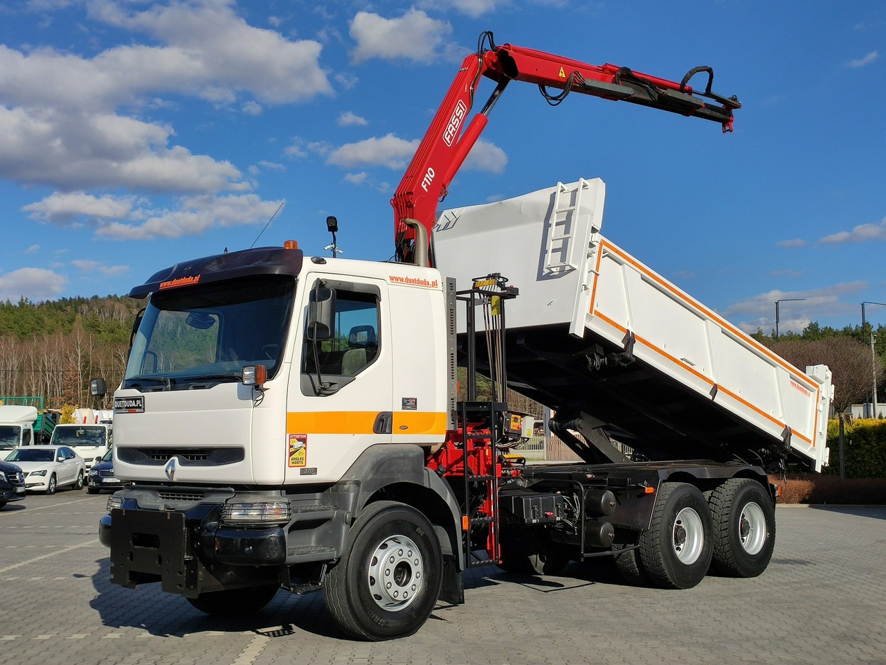 Renault Kerax 26.370 6x4 Mocny HDS FASSI F110 - Kipper vrachtwagen, Kraanwagen: afbeelding 1 Renault Kerax 26.370 6x4 Mocny HDS FASSI F110 - Kipper vrachtwagen, Kraanwagen: afbeelding 1