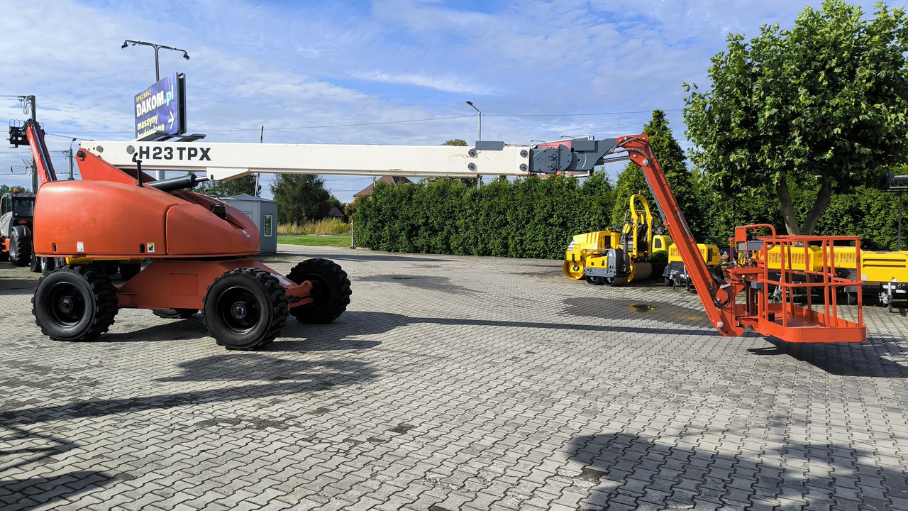 HAULOTTE H 23 TPX - Telescoophoogwerker: afbeelding 2 HAULOTTE H 23 TPX - Telescoophoogwerker: afbeelding 2