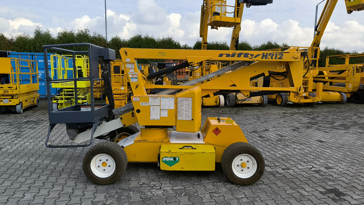 NIFTYLIFT HR 12 NDE - Knikarmhoogwerker: afbeelding 2 NIFTYLIFT HR 12 NDE - Knikarmhoogwerker: afbeelding 2