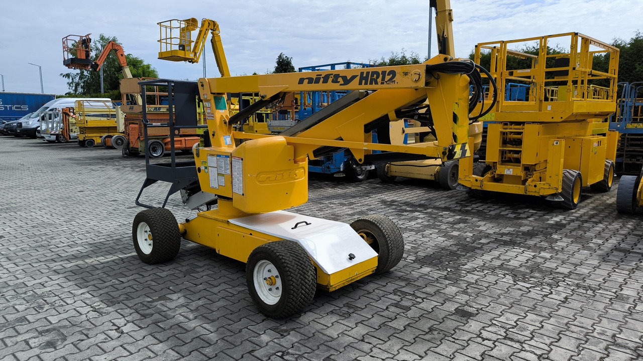 NIFTYLIFT HR 12 NE - Knikarmhoogwerker: afbeelding 3 NIFTYLIFT HR 12 NE - Knikarmhoogwerker: afbeelding 3