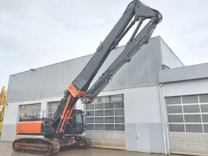 Hitachi KTEG KMC400P-6  - Sloop graafmachine: afbeelding 4 Hitachi KTEG KMC400P-6  - Sloop graafmachine: afbeelding 4