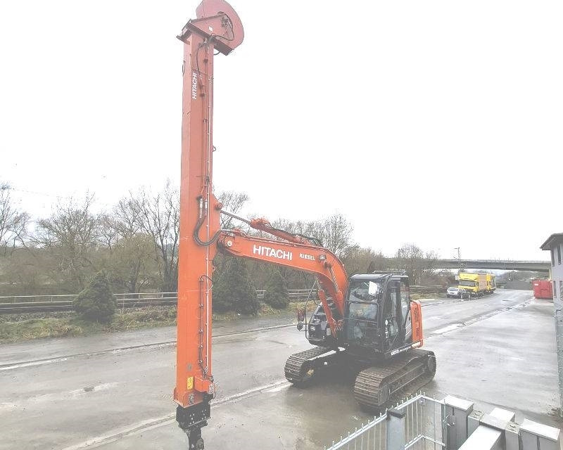 Hitachi ZX 135 US-6 Teledipper - Rupsgraafmachine: afbeelding 2 Hitachi ZX 135 US-6 Teledipper - Rupsgraafmachine: afbeelding 2