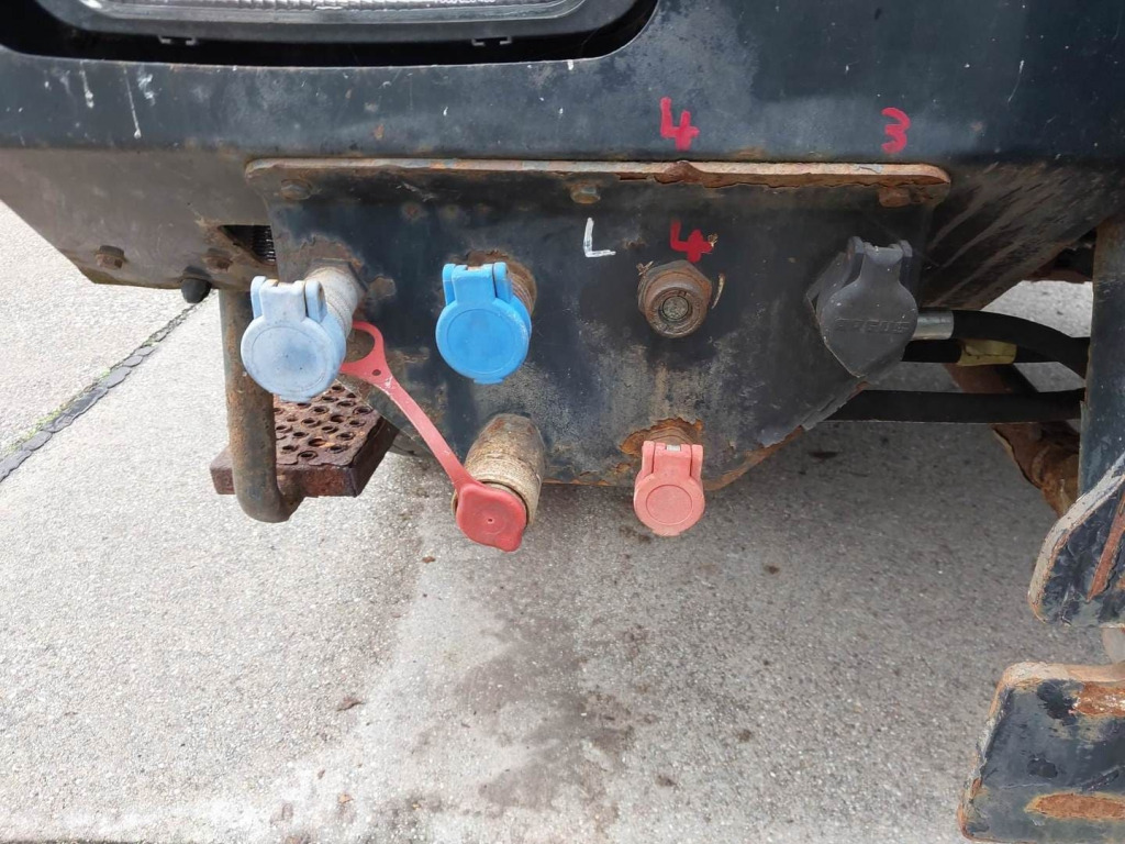 MAN LE 8.220 4x4 / Kran - Kipper vrachtwagen, Kraanwagen: afbeelding 3 MAN LE 8.220 4x4 / Kran - Kipper vrachtwagen, Kraanwagen: afbeelding 3