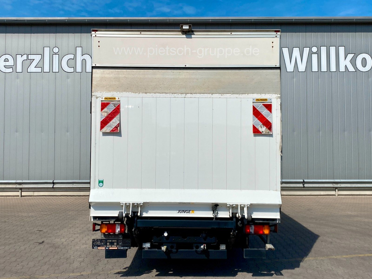 MAN TGL 8.190 | Palfinger LBW 1,00to.*Seitentür*ABS MAN TGL 8.190 | Palfinger LBW 1,00to.*Seitentür*ABS - Bestelwagen gesloten laadbak: afbeelding 4 MAN TGL 8.190 | Palfinger LBW 1,00to.*Seitentür*ABS MAN TGL 8.190 | Palfinger LBW 1,00to.*Seitentür*ABS - Bestelwagen gesloten laadbak: afbeelding 4