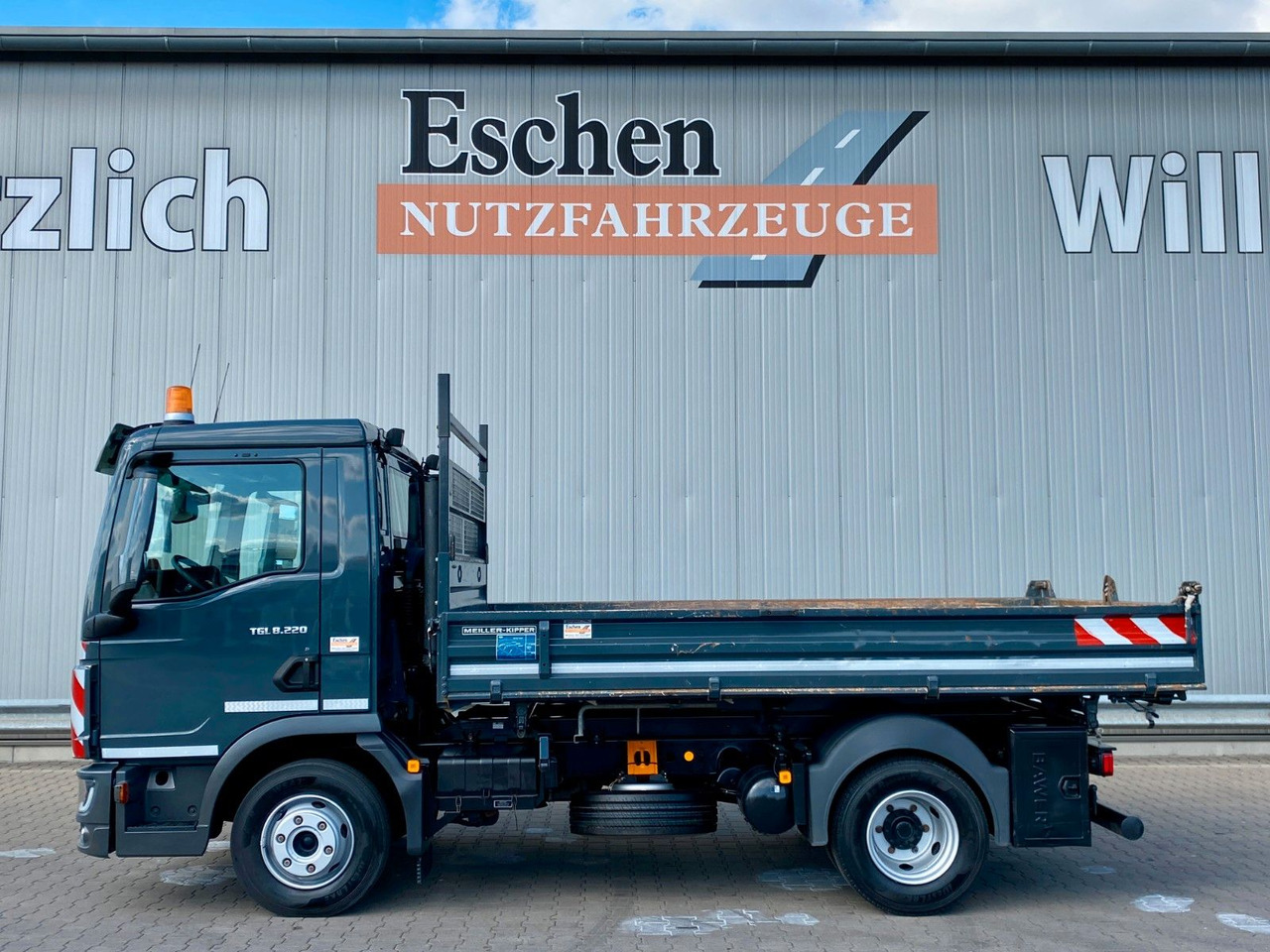 MAN TGS 8.220 BB| MEILLER*3x Sitze*Navi*2x AHK*Klima - Kipper vrachtwagen: afbeelding 3 MAN TGS 8.220 BB| MEILLER*3x Sitze*Navi*2x AHK*Klima - Kipper vrachtwagen: afbeelding 3