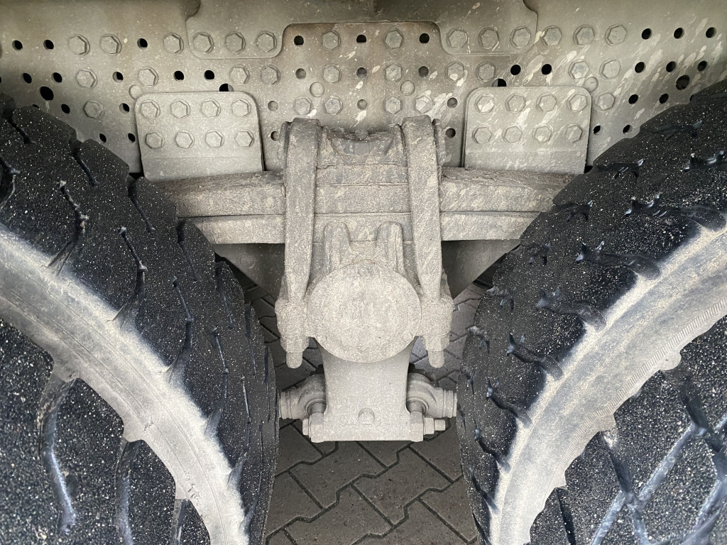 Mercedes-Benz 3540 8x4 Arocs / 9 m³ Intermix-Aufbau - Betonmixer: afbeelding 2 Mercedes-Benz 3540 8x4 Arocs / 9 m³ Intermix-Aufbau - Betonmixer: afbeelding 2