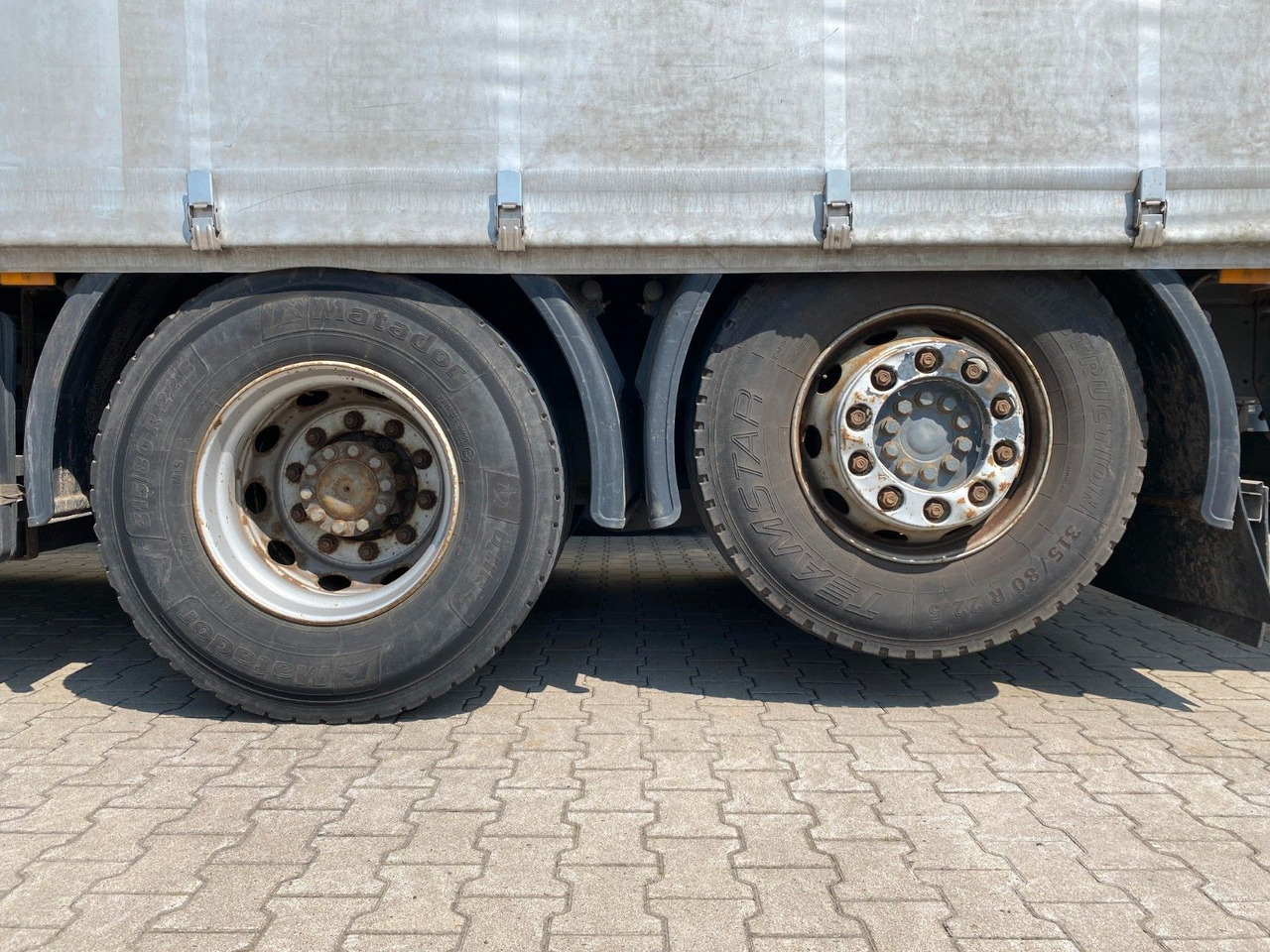 Mercedes-Benz Actros 2541| beidseitig Gardine*Edscha*AHK*Klima - Schuifzeilen vrachtwagen: afbeelding 4 Mercedes-Benz Actros 2541| beidseitig Gardine*Edscha*AHK*Klima - Schuifzeilen vrachtwagen: afbeelding 4