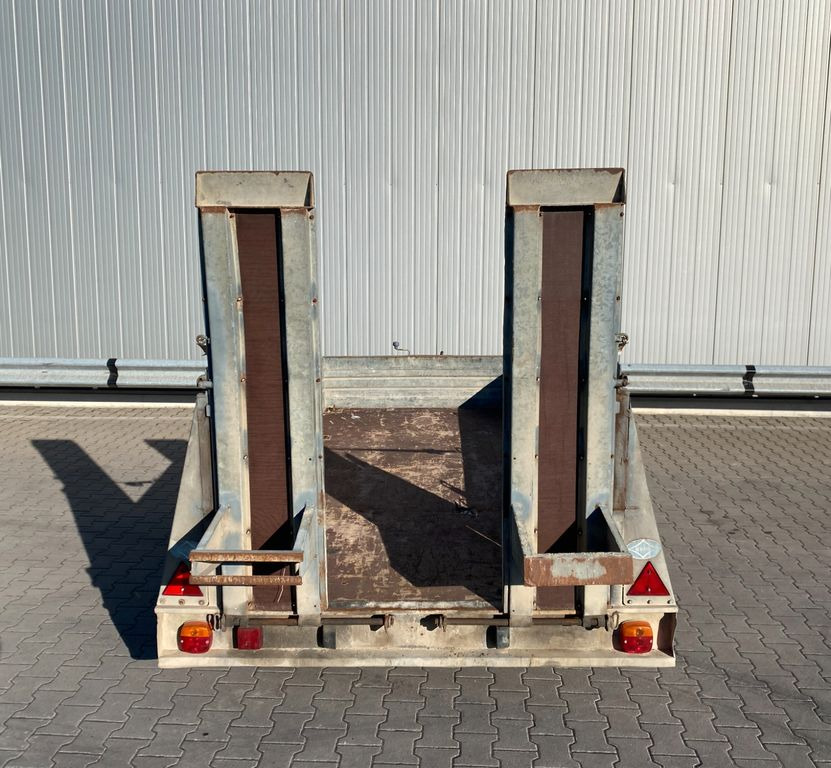 Schmid Wilhelm MTT 250 M | Rampen*verschiebbar - Open/ Plateau aanhangwagen: afbeelding 4 Schmid Wilhelm MTT 250 M | Rampen*verschiebbar - Open/ Plateau aanhangwagen: afbeelding 4