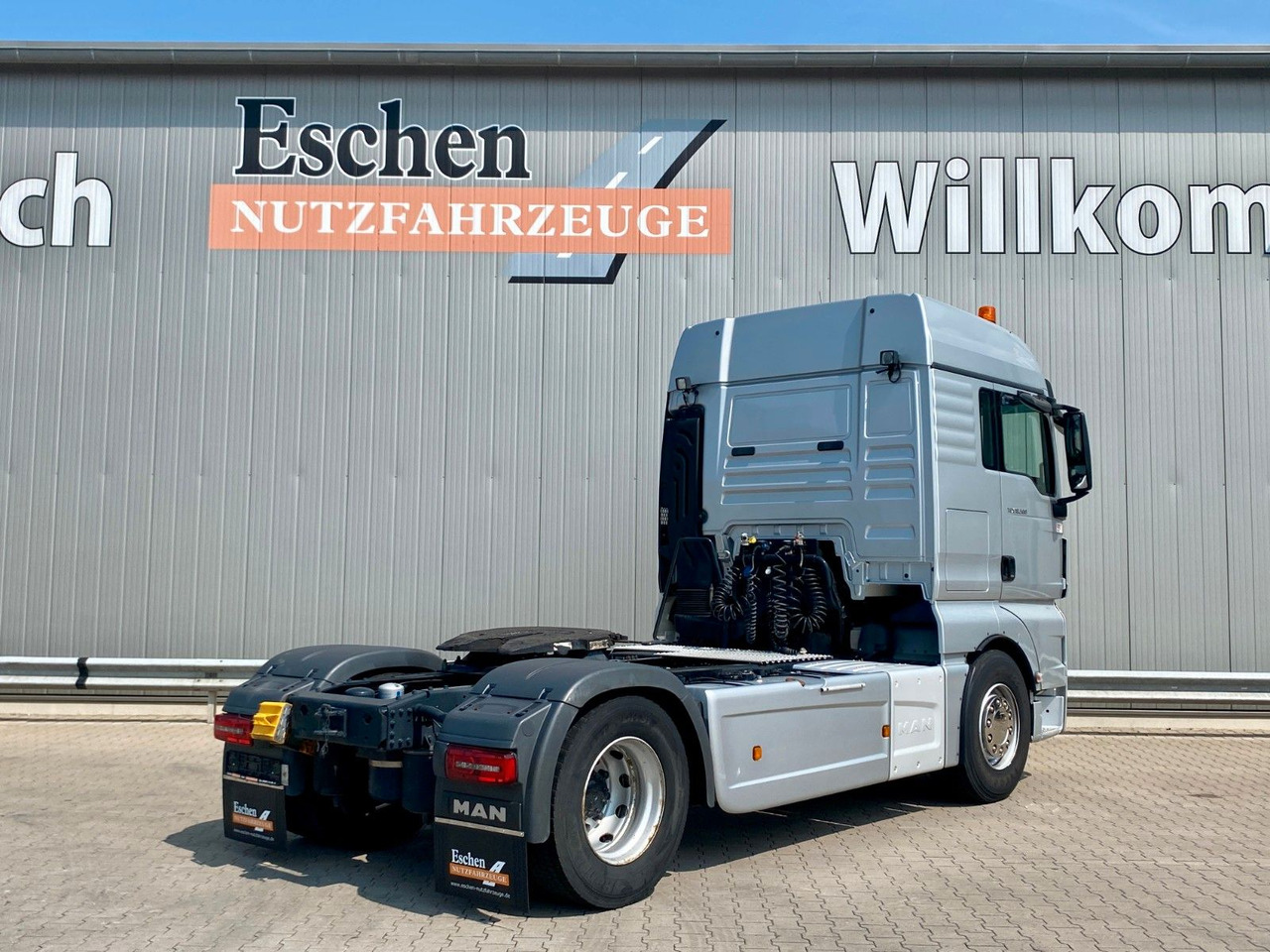 MAN TGX 18.500 BLS | XLX*ACC*Navi*Retarder*2x Tank - Trekker: afbeelding 5 MAN TGX 18.500 BLS | XLX*ACC*Navi*Retarder*2x Tank - Trekker: afbeelding 5