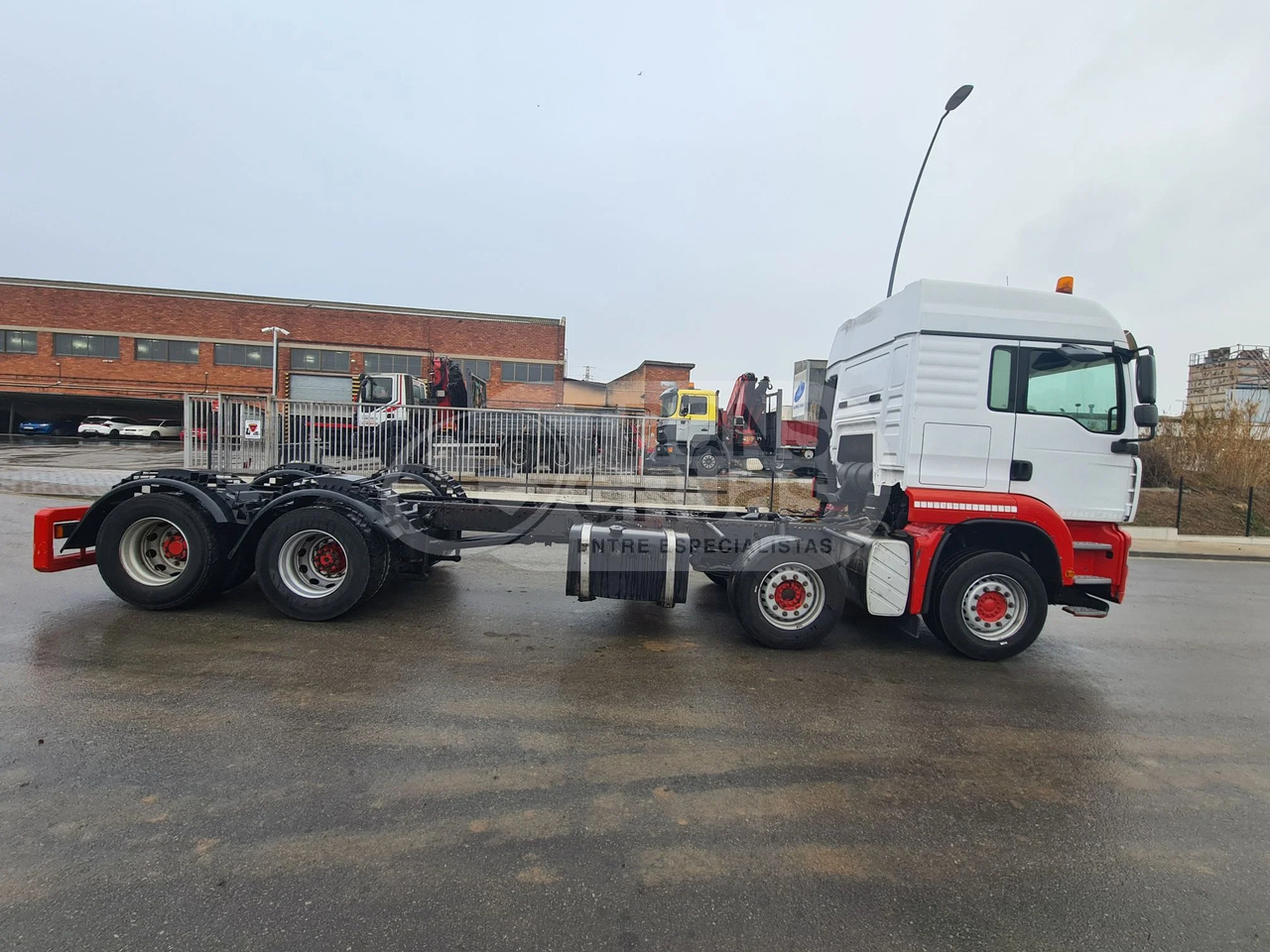 Chassis vrachtwagen Camión MAN TGA 35.390 de ocasión + F800BXP.26: afbeelding 6