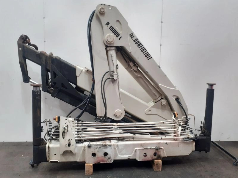 Grúa Bonfiglioli P15000L - Autolaadkraan voor Vrachtwagen: afbeelding 3 Grúa Bonfiglioli P15000L - Autolaadkraan voor Vrachtwagen: afbeelding 3