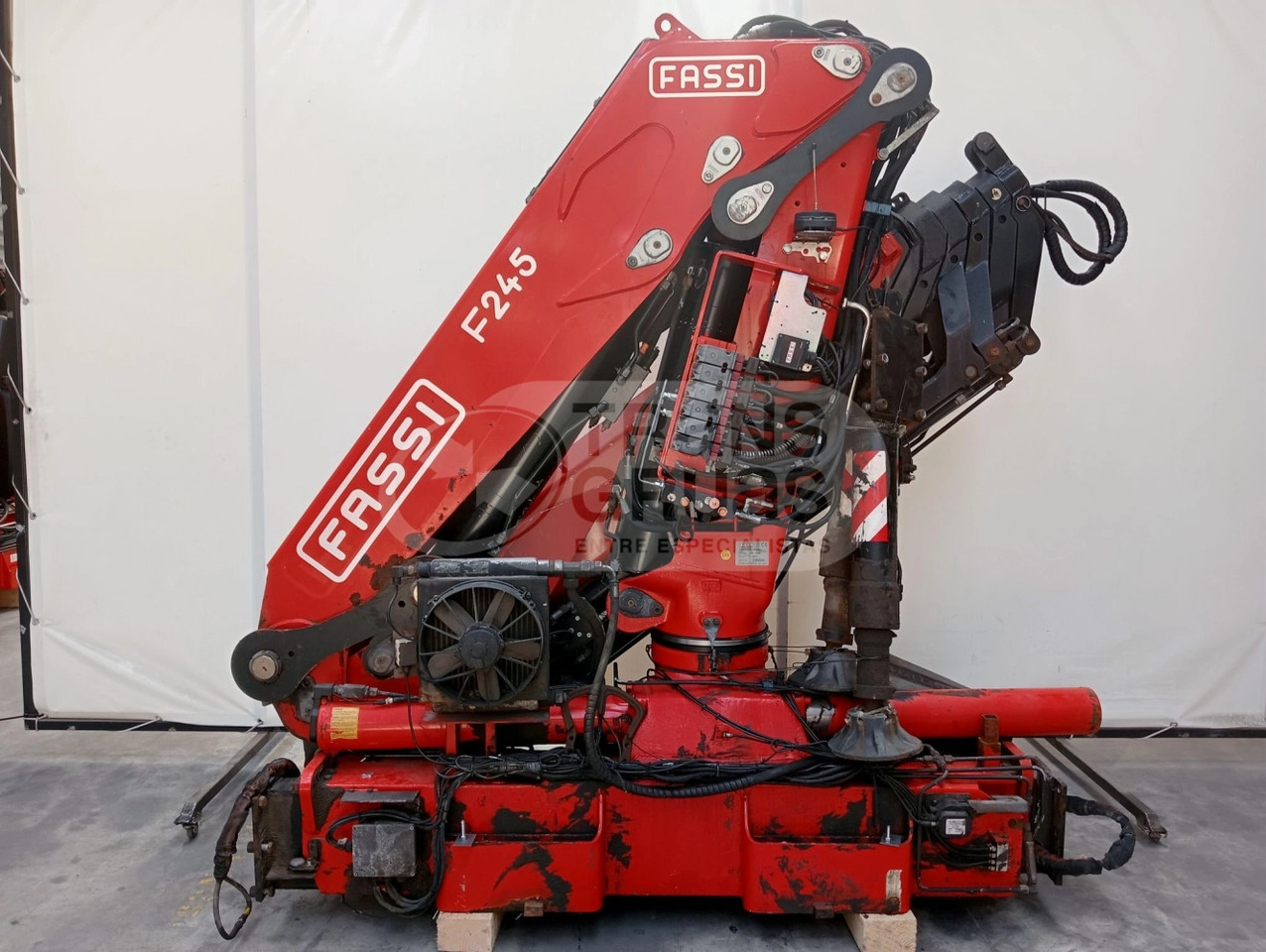 Grúa hidráulica Fassi F245A.2.26 E-Dynamic - Autolaadkraan: afbeelding 1 Grúa hidráulica Fassi F245A.2.26 E-Dynamic - Autolaadkraan: afbeelding 1