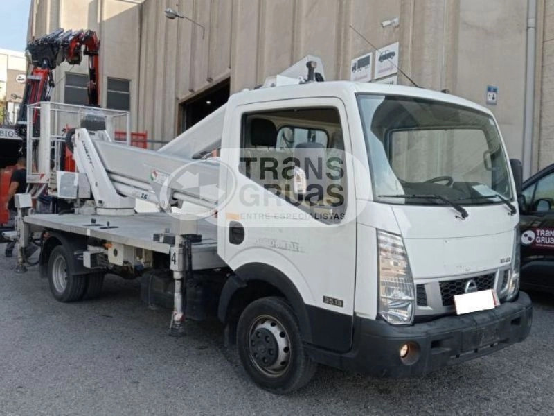 MULTITEL NISSAN NT 400 + MX 250 - Vrachtwagen hoogwerker: afbeelding 2 MULTITEL NISSAN NT 400 + MX 250 - Vrachtwagen hoogwerker: afbeelding 2