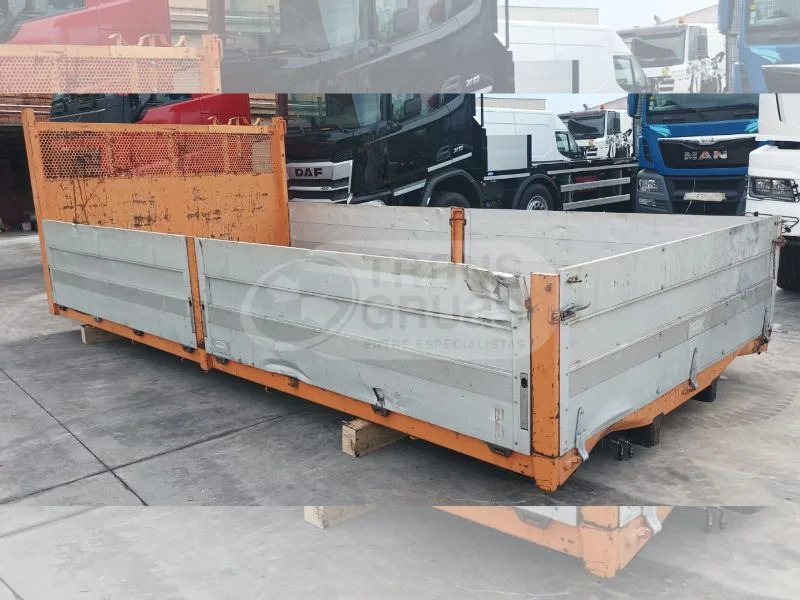 Carrocería fija usada - Open laadbak: afbeelding 2 Carrocería fija usada - Open laadbak: afbeelding 2