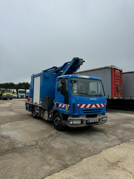 Iveco Eurocargo 100E19 - Vrachtwagen hoogwerker: afbeelding 3 Iveco Eurocargo 100E19 - Vrachtwagen hoogwerker: afbeelding 3